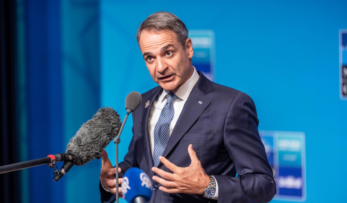 Ο Μητσοτάκης βάζει το casus belli στο τραπέζι του ΝΑΤΟ: «Δικαίωμά μας η επέκταση των χωρικών υδάτων»