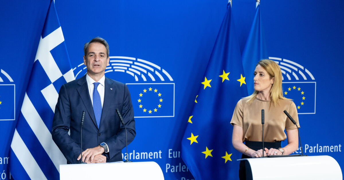 Live η συζήτηση Μητσοτάκη – Μέτσολα στο Economist