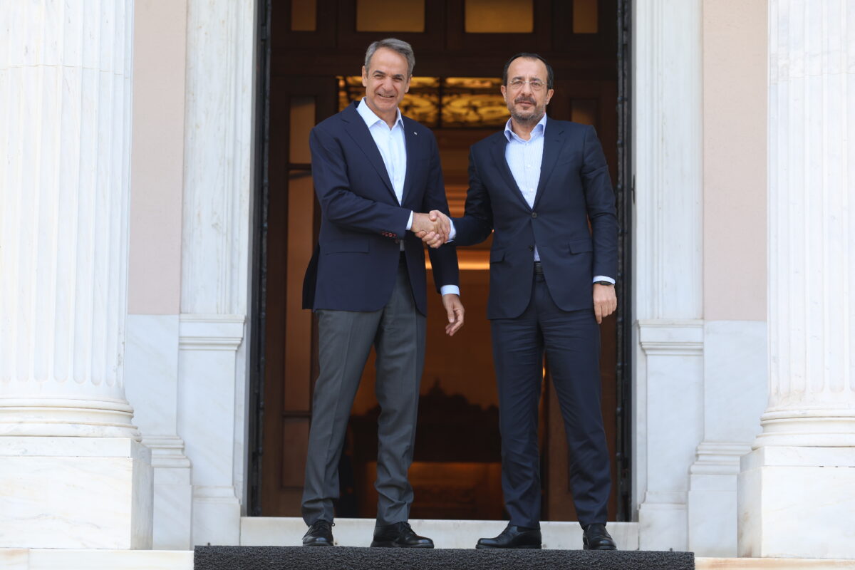Κυριάκος Μητσοτάκης σε Νίκο Χριστοδουλίδη: Σημαντική κινητικότητα στο Κυπριακό, η Ελλάδα στο πλευρό της Κύπρου
