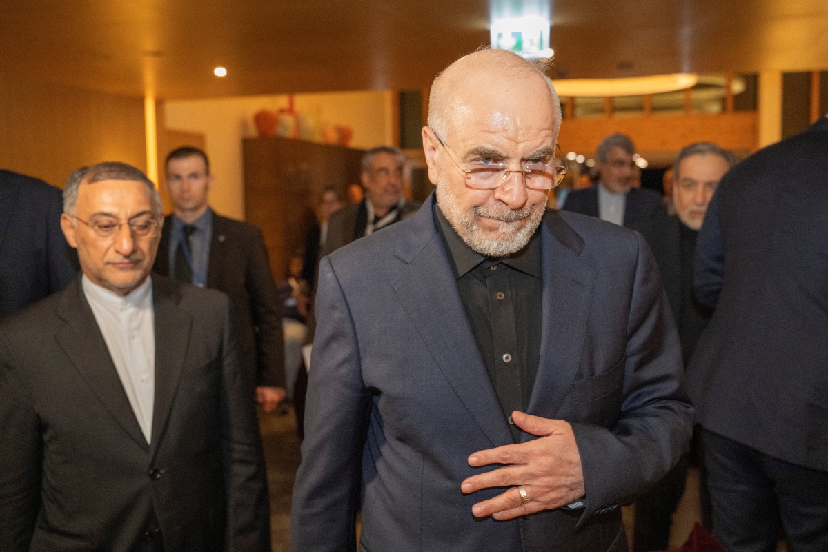 Μέση Ανατολή: «Ο πόλεμος δεν θα τελειώσει με την παράδοση του Ιράν», λέει ο Γκαλιμπάφ