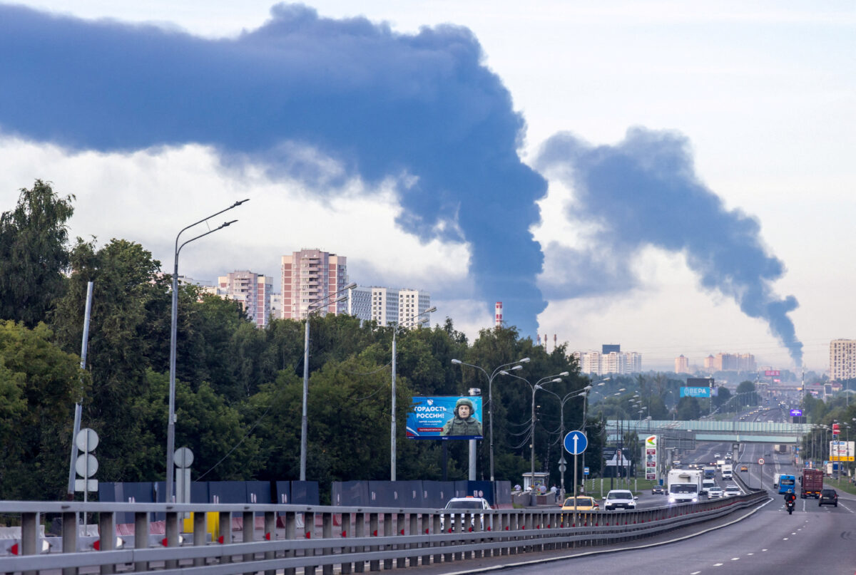 Smoke billows after Ukrainian drone attacks, according to the local authorities, in the course of the Russia-Ukraine conflict, in Podolsk, Moscow Region, Russia, July 20, 2026. REUTERS/Stringer TPX IMAGES OF THE DAY