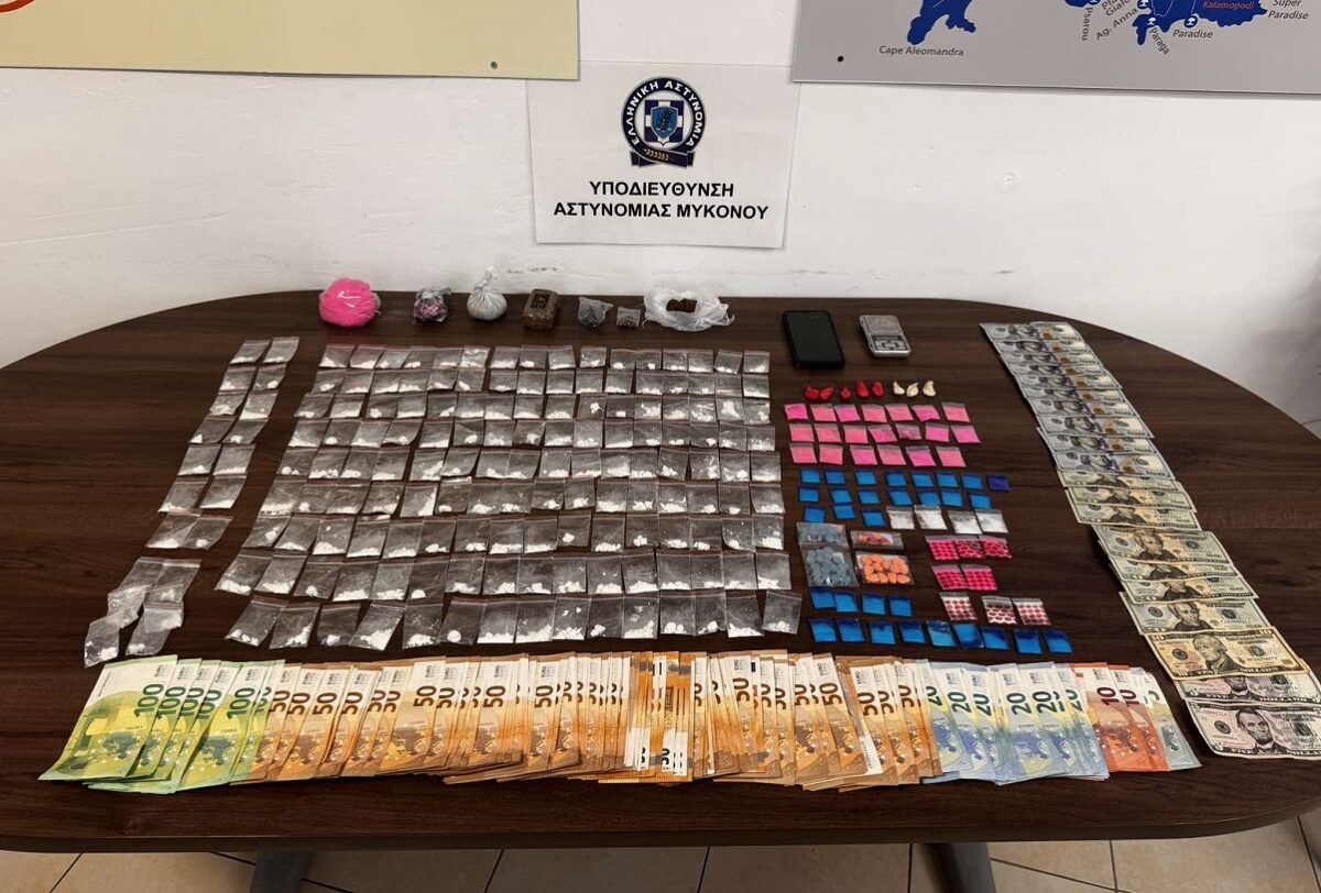 Χειροπέδες σε 30χρονο που είχε «σούπερ μάρκετ» ναρκωτικών στη Μύκονο - Κατασχέθηκαν κοκαΐνη, κάνναβη, κεταμίνη και μανιτάρια