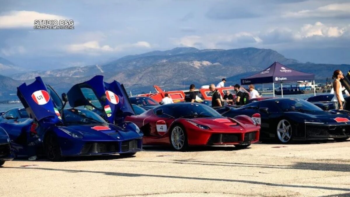 «Ferrari Cavalcade 2026»: Στο Ναύπλιο το κομβόι με τα ιταλικά αυτοκίνητα – Με φόντο το Μπούρτζι η εντυπωσιακή εκδήλωση