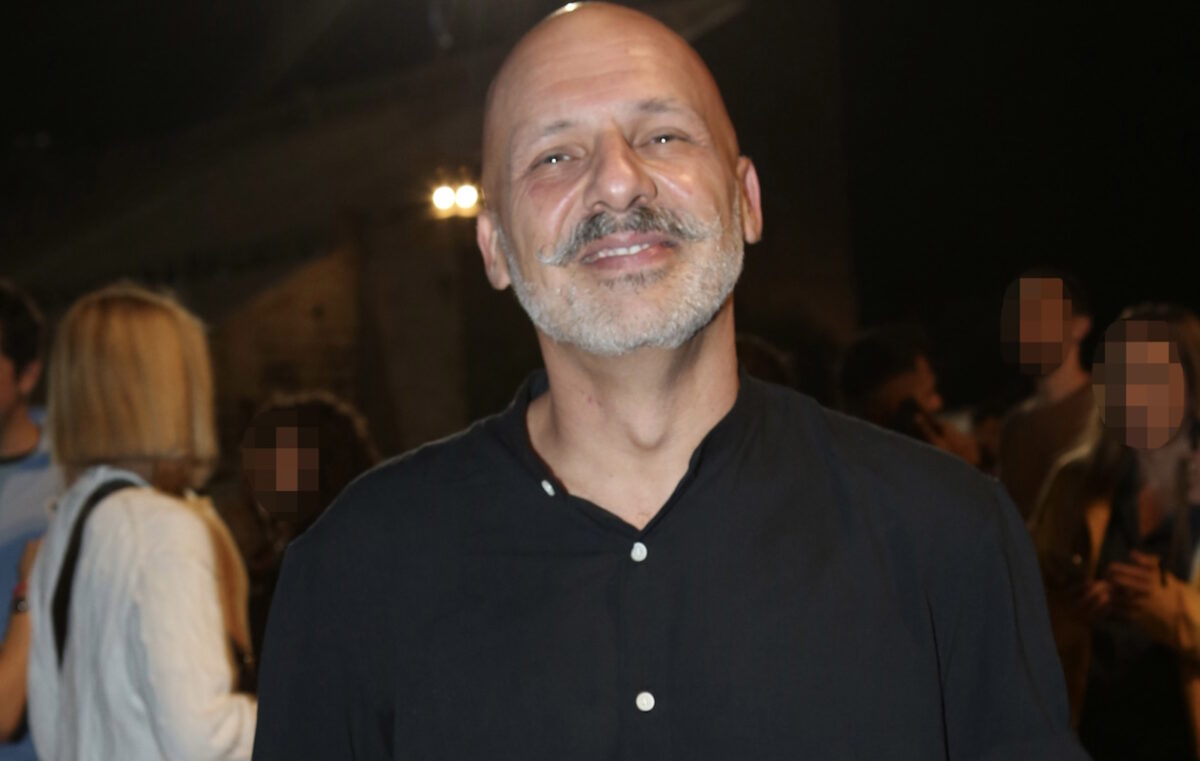 Νίκος Μουτσινάς: Έχασα ρόλο όχι για τη σεξουαλική μου επιλογή αλλά για τη φαλακροποίηση