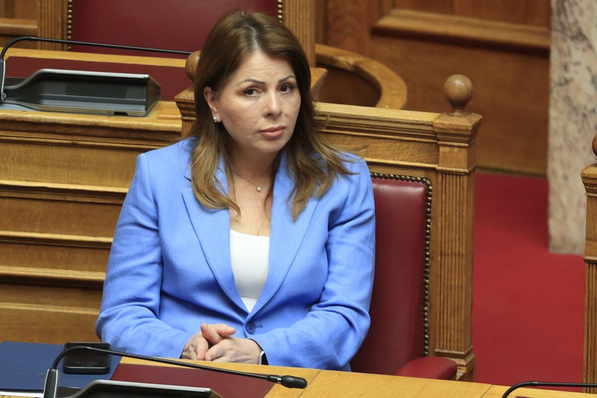 Κατερίνα Παπακώστα