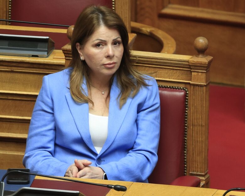 Κατερίνα Παπακώστα