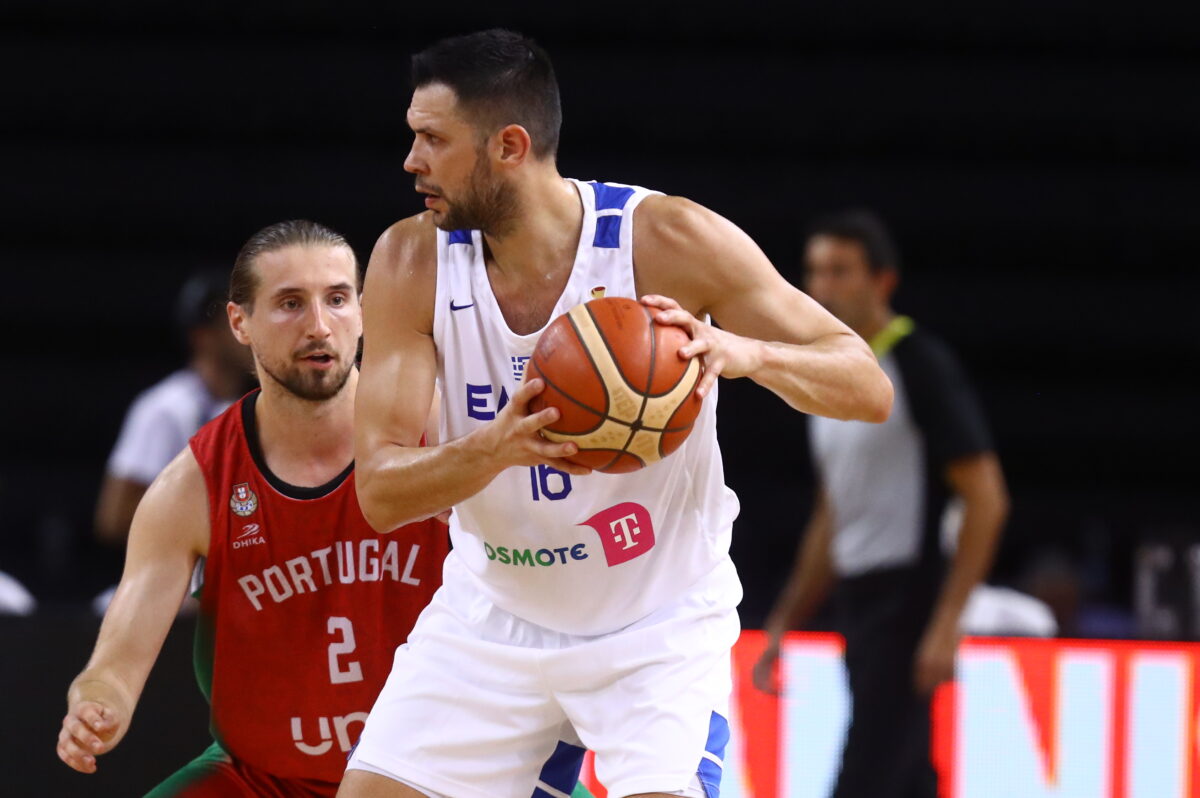 Ο Παπανικολάου κόντρα στην Πορτογαλία