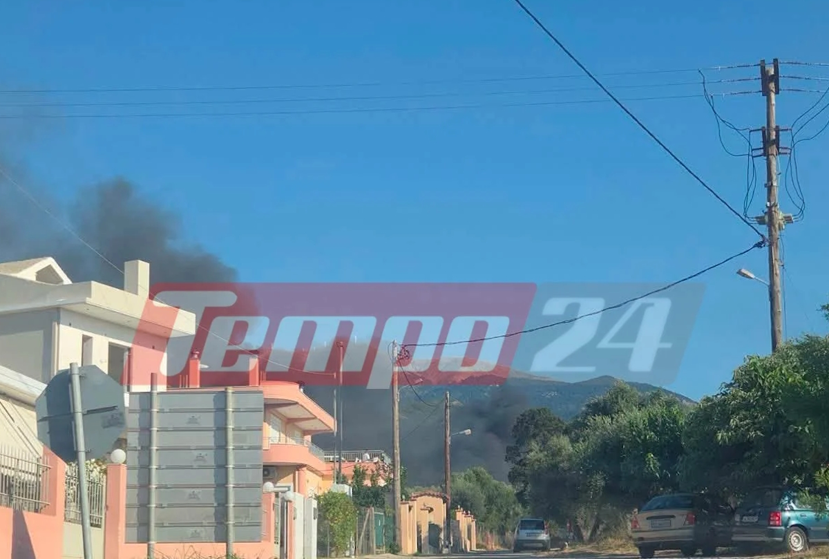 Φωτιά στην Πάτρα, «σηκώθηκαν» 1 ελικόπτερο και 2 αεροσκάφη