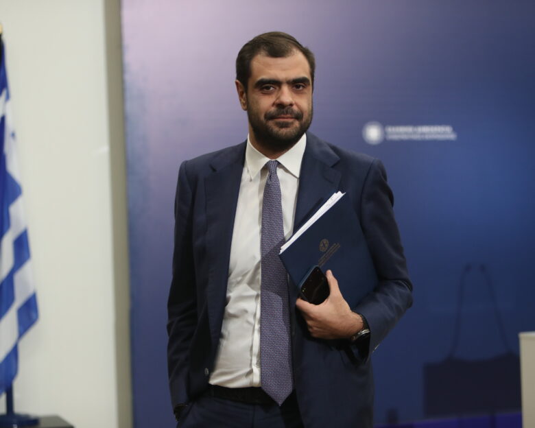 Ενημέρωση των πολιτικών συντακτών και των ανταποκριτών ξένου Τύπου στην Θεσσαλονίκη από τον Κυβερνητικό Εκπρόσωπο Παύλο Μαρινάκη, Πέμπτη 11 Δεκεμβρίου 2025. (ΒΑΣΙΛΗΣ ΒΕΡΒΕΡΙΔΗΣ/ΜΟΤΙΟΝΤΕΑΜ)