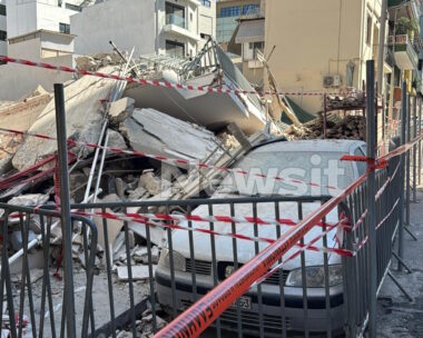 Κατάρρευση πολυκατοικίας στα Πετράλωνα