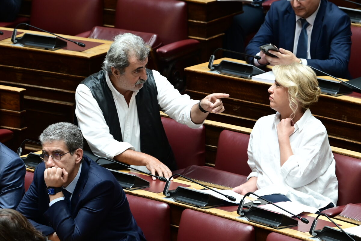 Μπάχαλο στον ΣΥΡΙΖΑ: Ο Πολάκης, η Δούρου και τα τρία ανοιχτά μέτωπα στη μάχη της διαδοχής