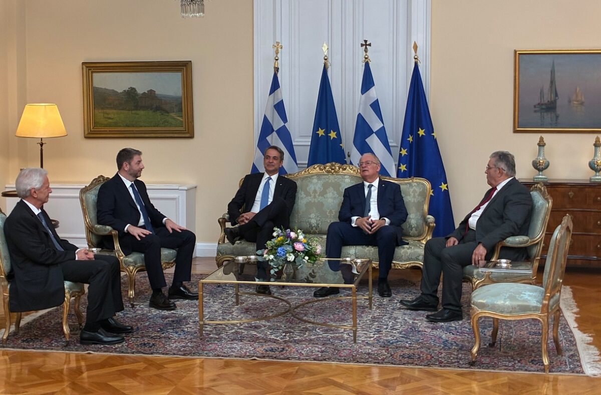Η δεξίωση στο Προεδρικό Μέγαρο για την 52η επέτειο αποκατάστασης της Δημοκρατίας