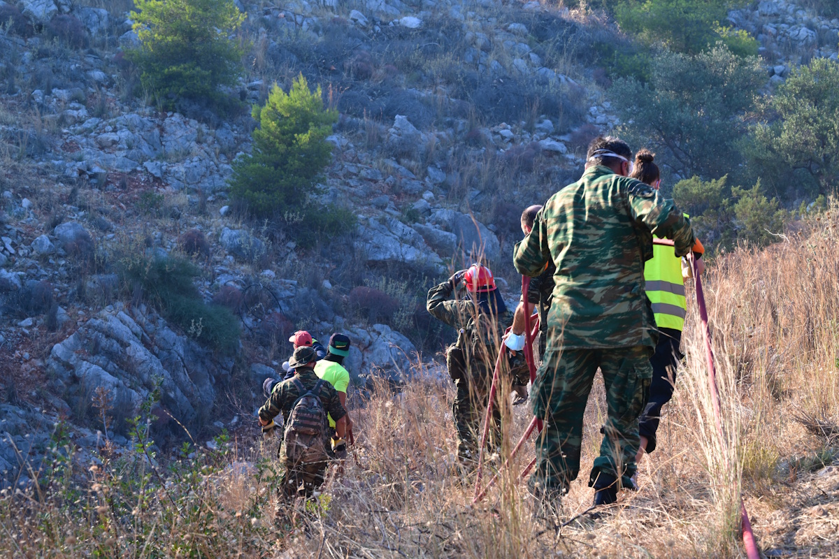 Νέα φωτιά στον Ασπρόπυργο - Μεγάλη κινητοποίηση της Πυροσβεστικής