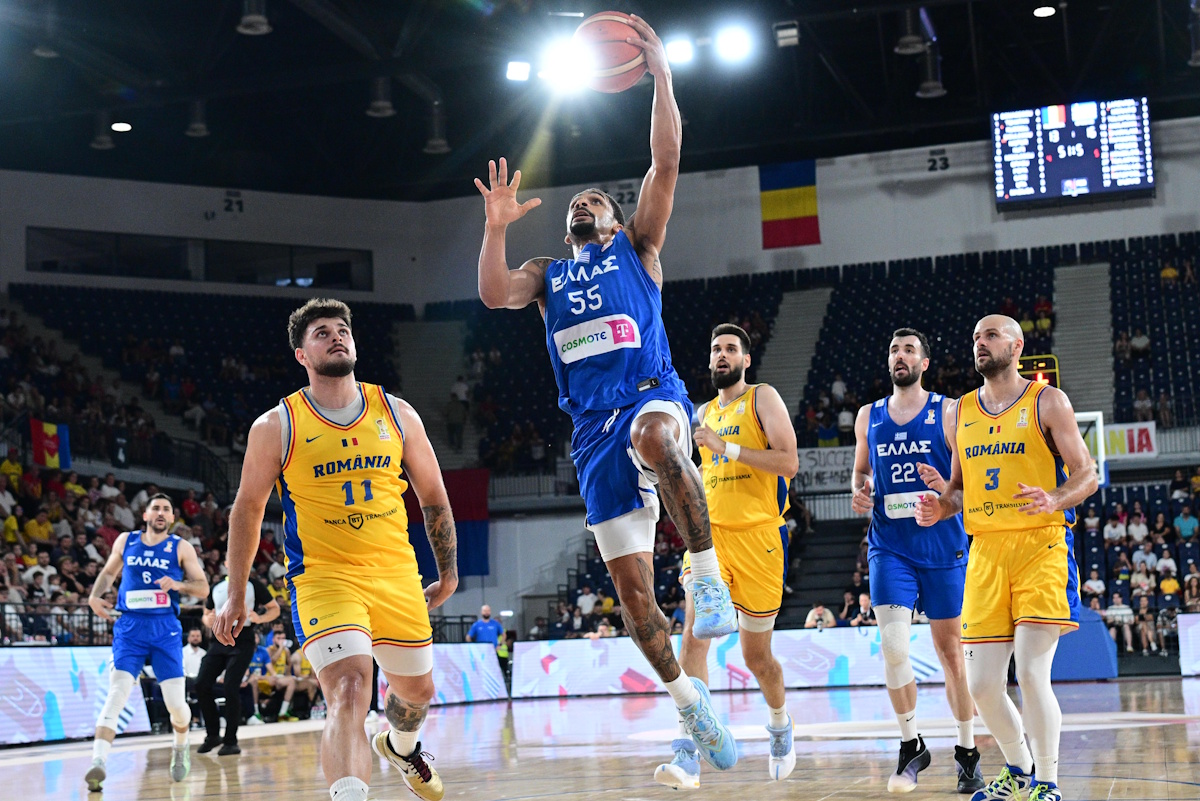 Ρουμανία - Ελλάδα 73-66 τελικό: Εκτός έδρας ήττα για την γαλανόλευκη