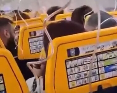 Το αεροπλάνο της Ryanair