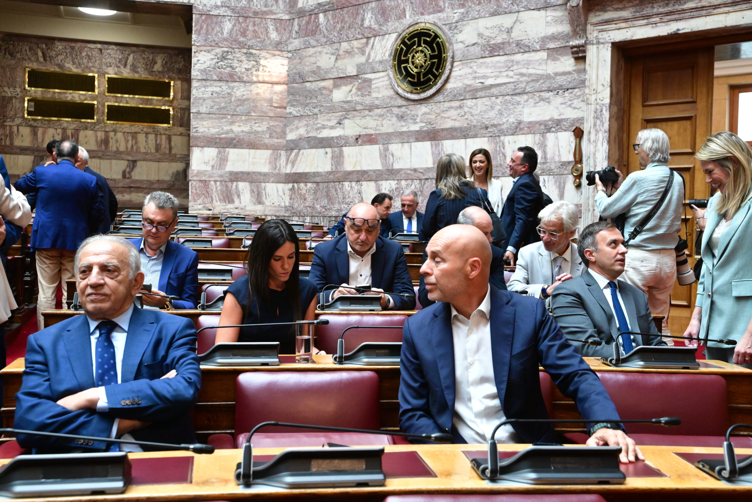 Στιγμιότυπο από τη συνεδρίαση της Κοινοβουλευτικής Ομάδας της Νέας Δημοκρατίας (Πηγή φωτογραφίας: ΤΑΤΙΑΝΑ ΜΠΟΛΑΡΗ