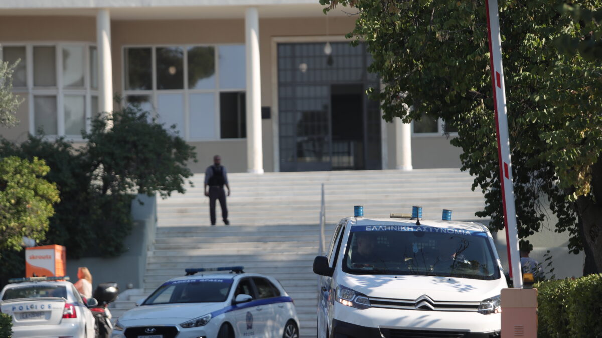 Πυρκαγιά εκδηλώθηκε στο Σισμανόγλειο