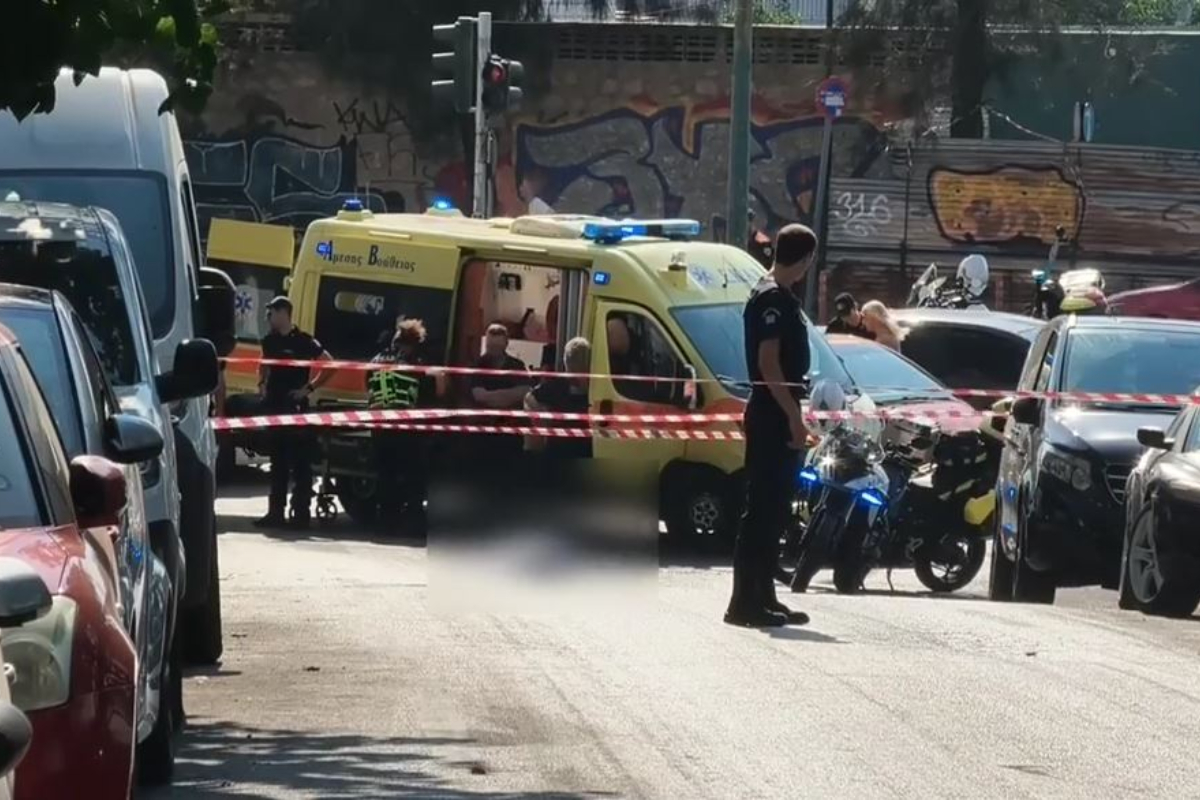 Ανδρας έπεσε από ξενοδοχείο στον Σταθμό Λαρίσης και σκοτώθηκε - Στο σημείο αστυνομία και ΕΚΑΒ