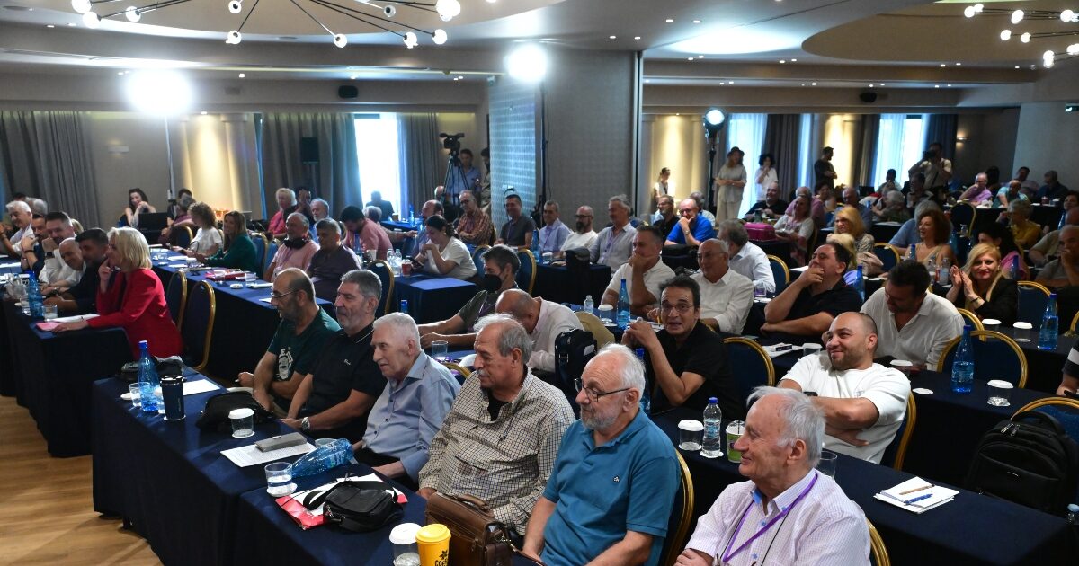 ΣΥΡΙΖΑ: Κλείδωσε η νέα ηγεσία – Δούρου πρόεδρος της ΚΟ, Παππάς γραμματέας, Πολάκης στην εκλογική επιτροπή