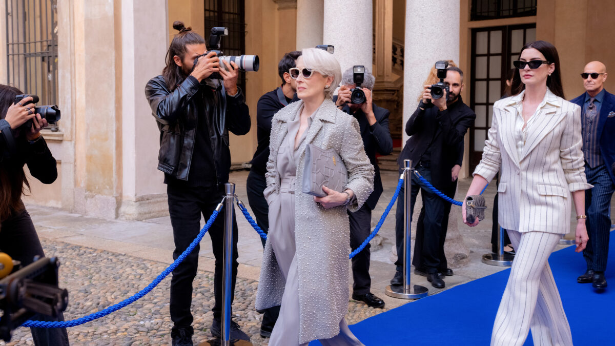 Στο Disney+ η ταινία «Ο Διάβολος Φοράει Prada 2»: Δείτε τις νέες περιπέτειες του αχτύπητου ντουέτου Στριπ - Χάθαγουεϊ