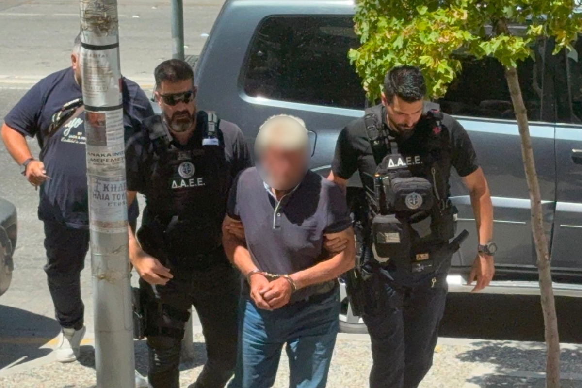O 76χρονος στα δικαστήρια Θεσσαλονίκης