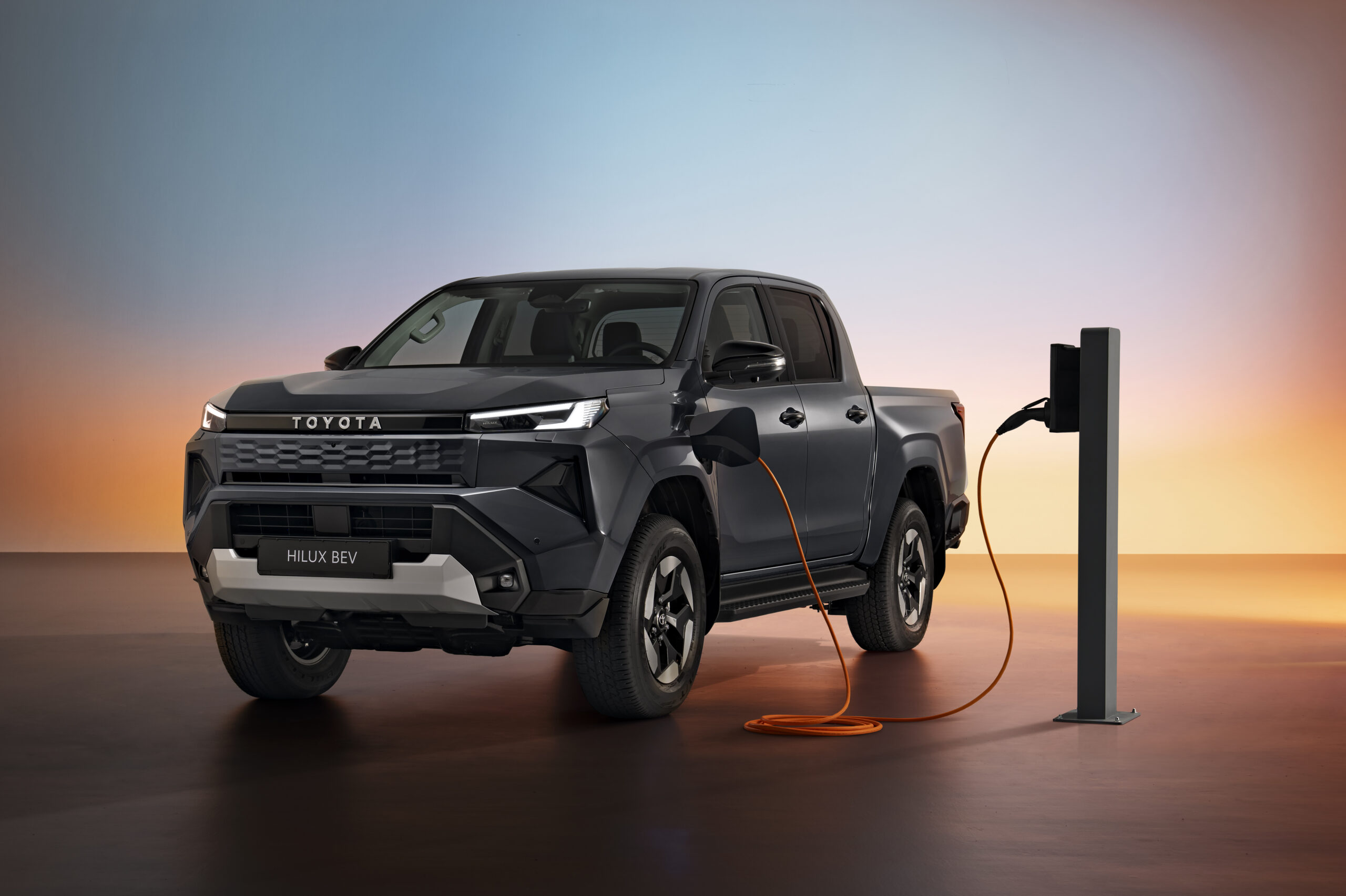 toyota hiluxbev