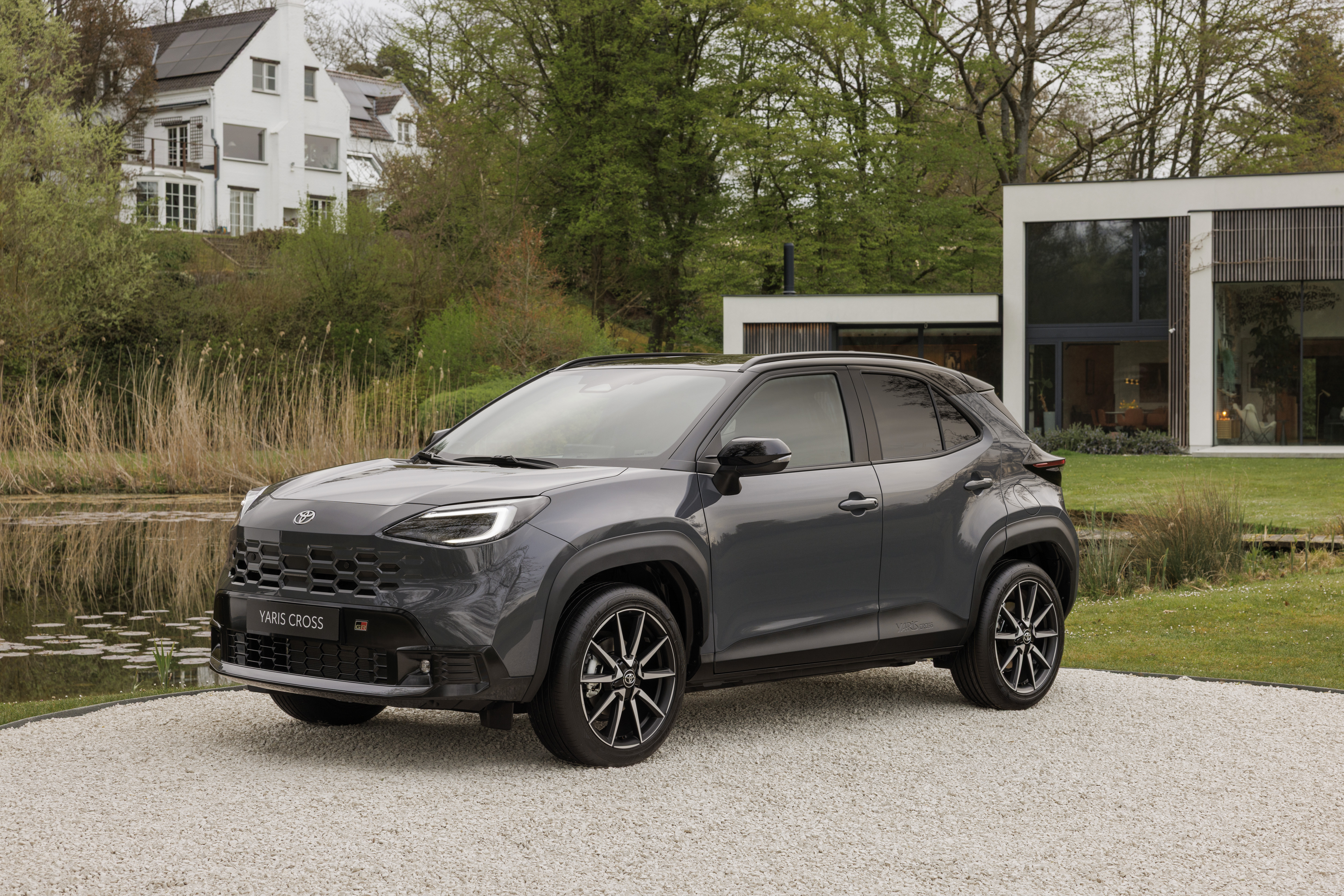 Οι πωλήσεις ηλεκτρικών Toyota αυξήθηκαν κατά 125%