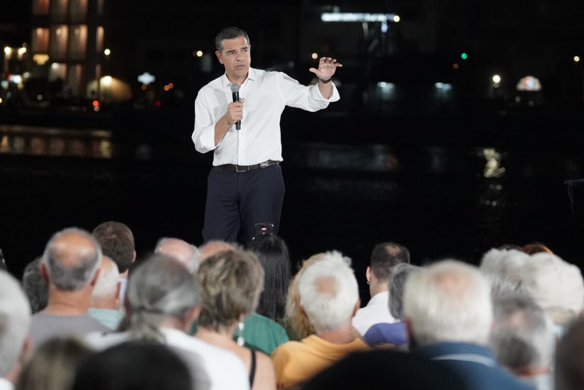 Τσίπρας από Μυτιλήνη: Θα στηρίξουμε την Ελλάδα του μόχθου και της εντιμότητας απέναντι στην Ελλάδα της λαμογιάς