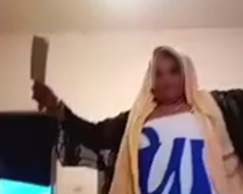 Η γυναίκα με τον μπαλτά