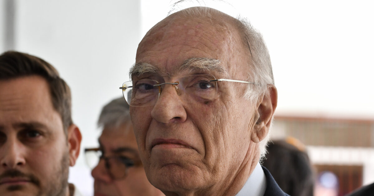 Κηδεία Βασίλη Λεβέντη: Το μεσημέρι της Παρασκευής το τελευταίο «αντίο» στον πρόεδρο της Ένωσης Κεντρώων