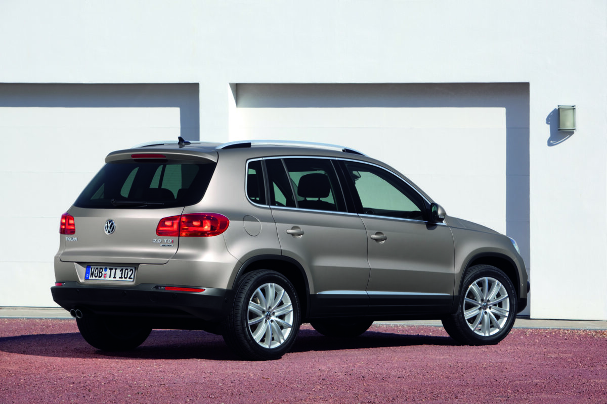 Volkswagen_Tiguan_2011_1st