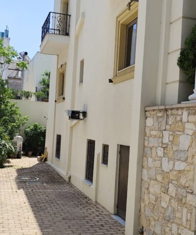 Πτώση 17χρονου από μπαλκόνι ξενοδοχείου στο Χαλάνδρι