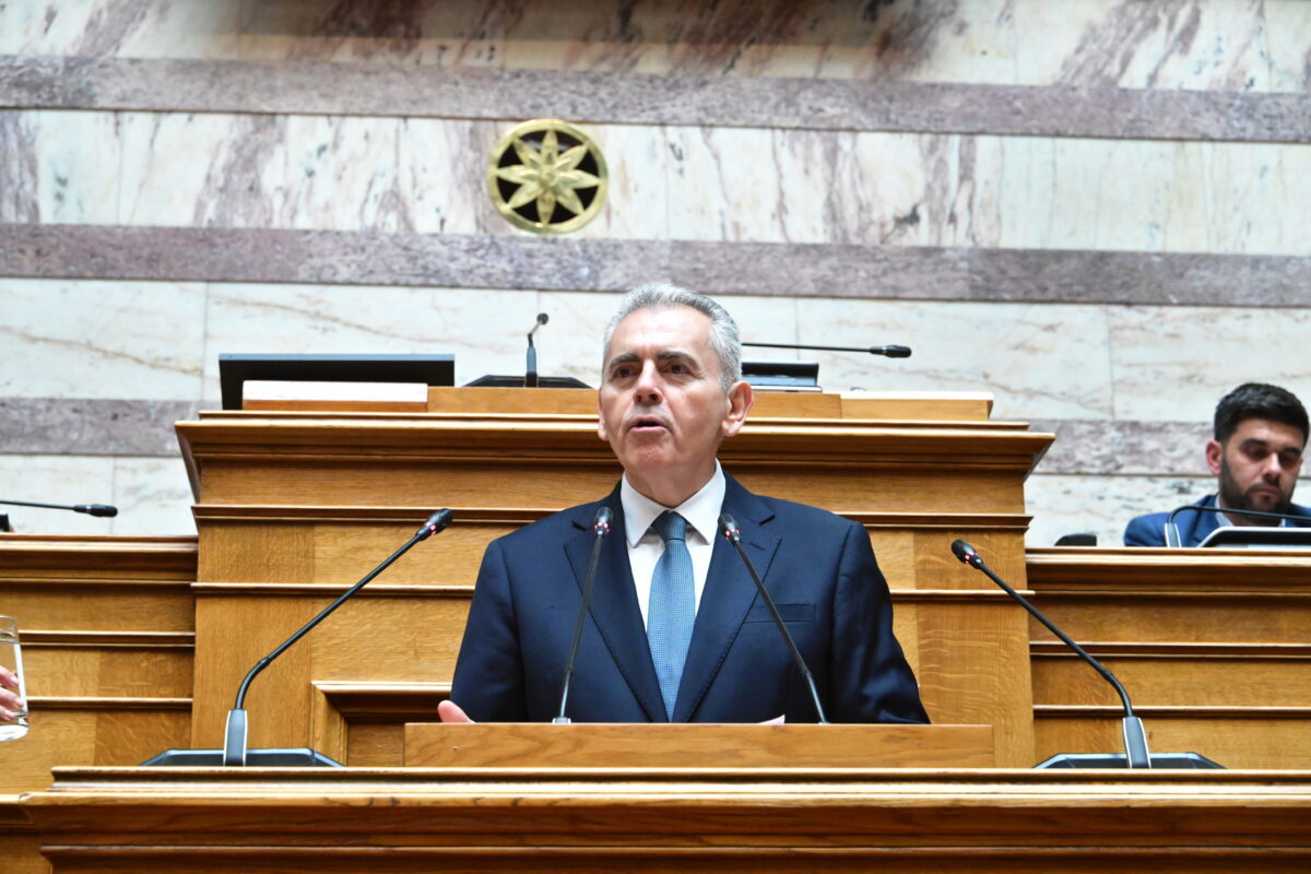 Χαρακόπουλος για Συνταγματική Αναθεώρηση: Αρνηση συναίνεσης ακόμη και για την προστασία της γλώσσας και της σημαίας