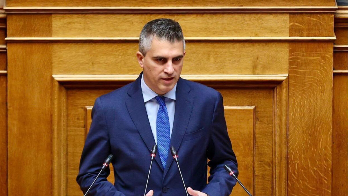 Ο Χρίστος Δήμας στο βήμα της Βουλής