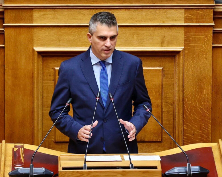 Ο Χρίστος Δήμας στο βήμα της Βουλής