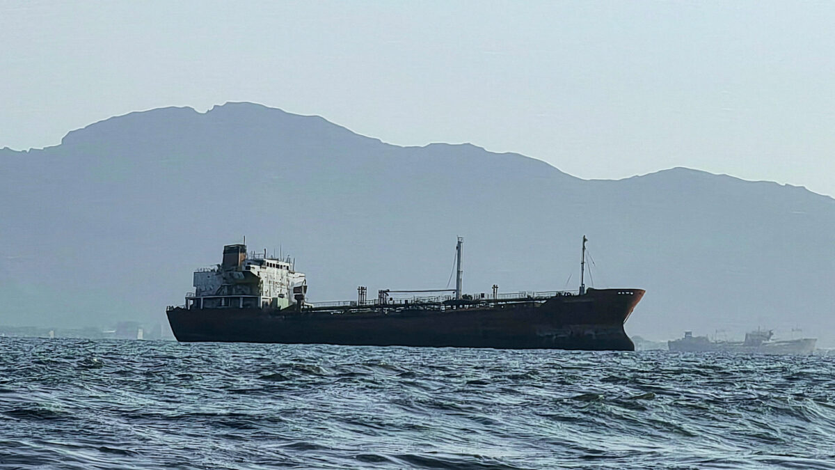A ship off the port of Aden, where traffic remained steady after the Iran-aligned Houthis said their forces had carried out missile and drone strikes on Saudi oil tankers, in Aden, Yemen, July 23, 2026. REUTERS/Stringer