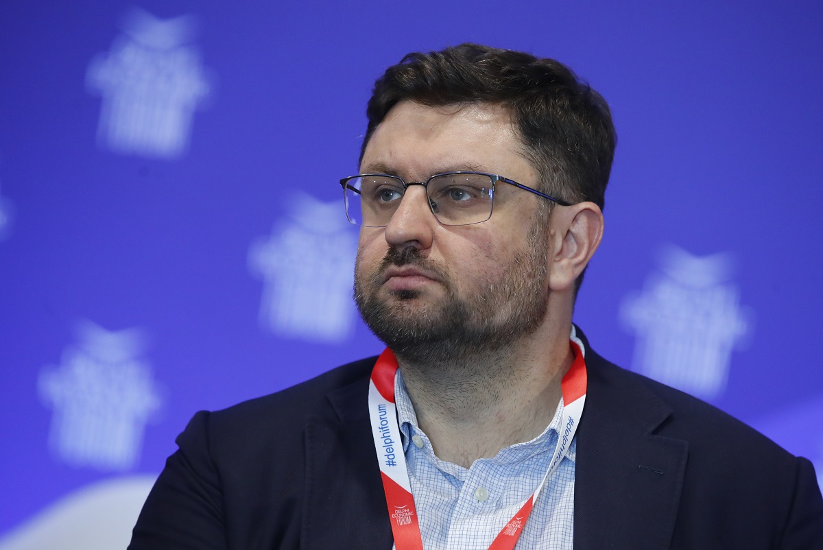 Ζαχαριάδης κατά Μωραΐτη: Κάνει το αυτόκλητο πορτιέρη στο νέο εγχείρημα