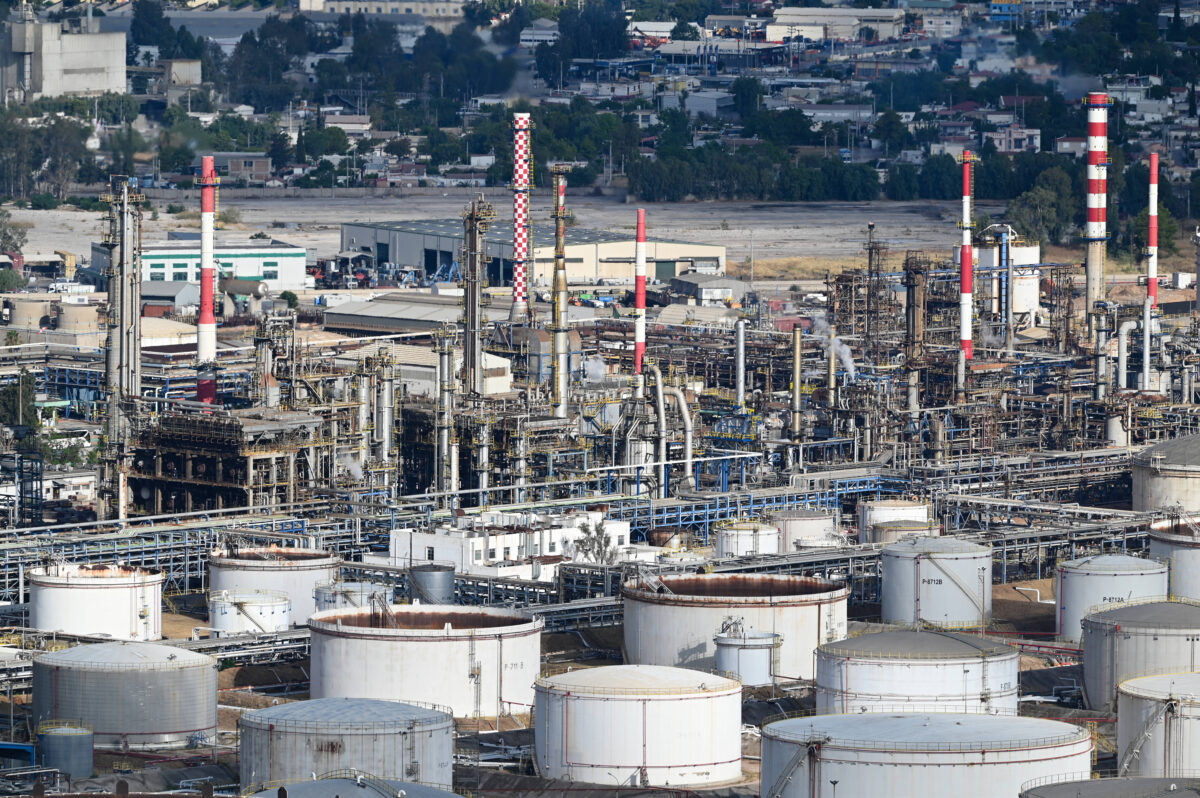 Το Brent κατακτά την κορυφή των 90 δολαρίων καθώς εξανεμίζονται οι προσδοκίες για συμφωνία ΗΠΑ - Ιράν