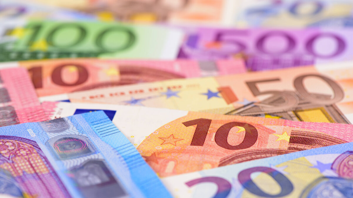 Many euro banknotes and bills are togethe