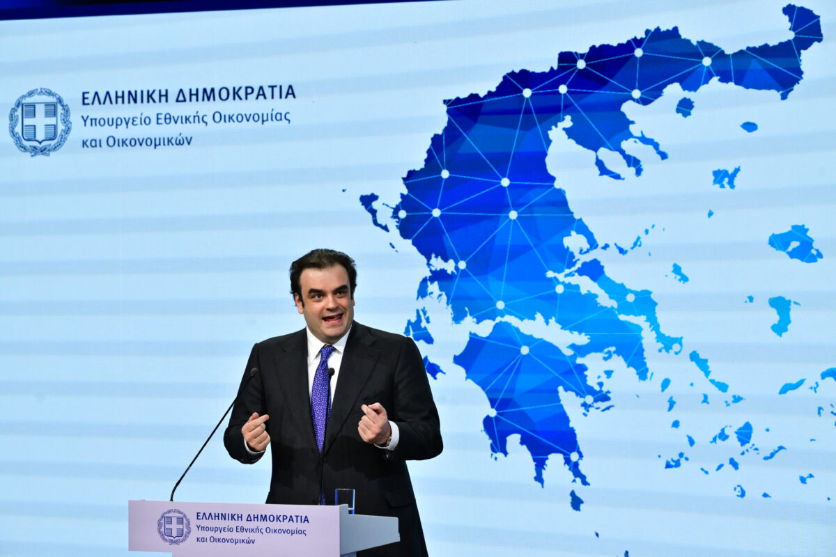 Πιερρακάκης: Για κάθε 1 δισ. ευρώ κερδίζουμε περίπου 30 εκατ. σε τόκους τον χρόνο