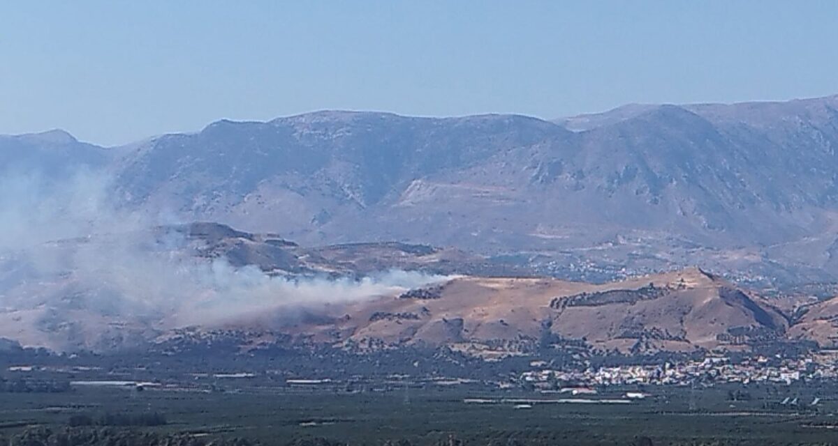 Φωτιά στο Ηράκλειο στη περιοχή Άγιοι Δέκα