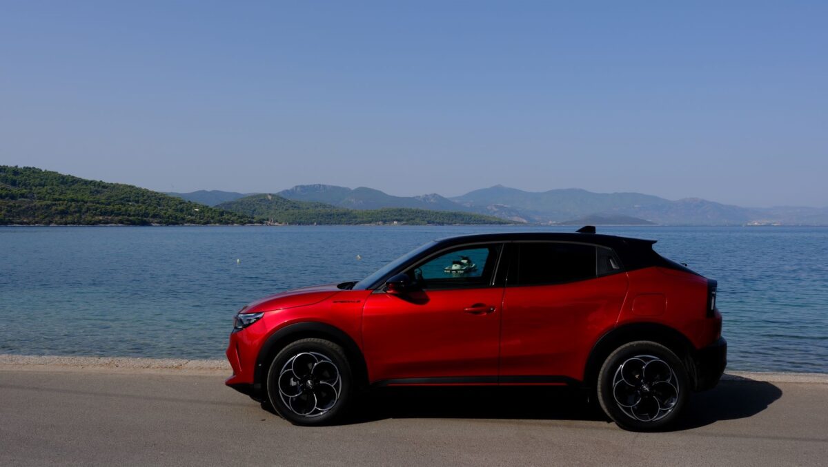 alfa romeo junior elettrica