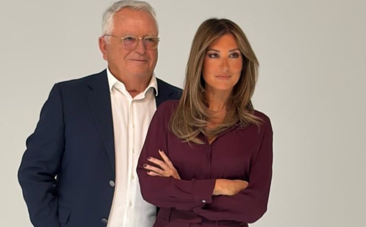 Mega News 104,6: Η Ράνια Τζίμα έκανε πρεμιέρα με τον Γιώργο Παπαχρήστο - «Πρώτη φορά ραδιόφωνο, έχω πάρα πολύ άγχος»