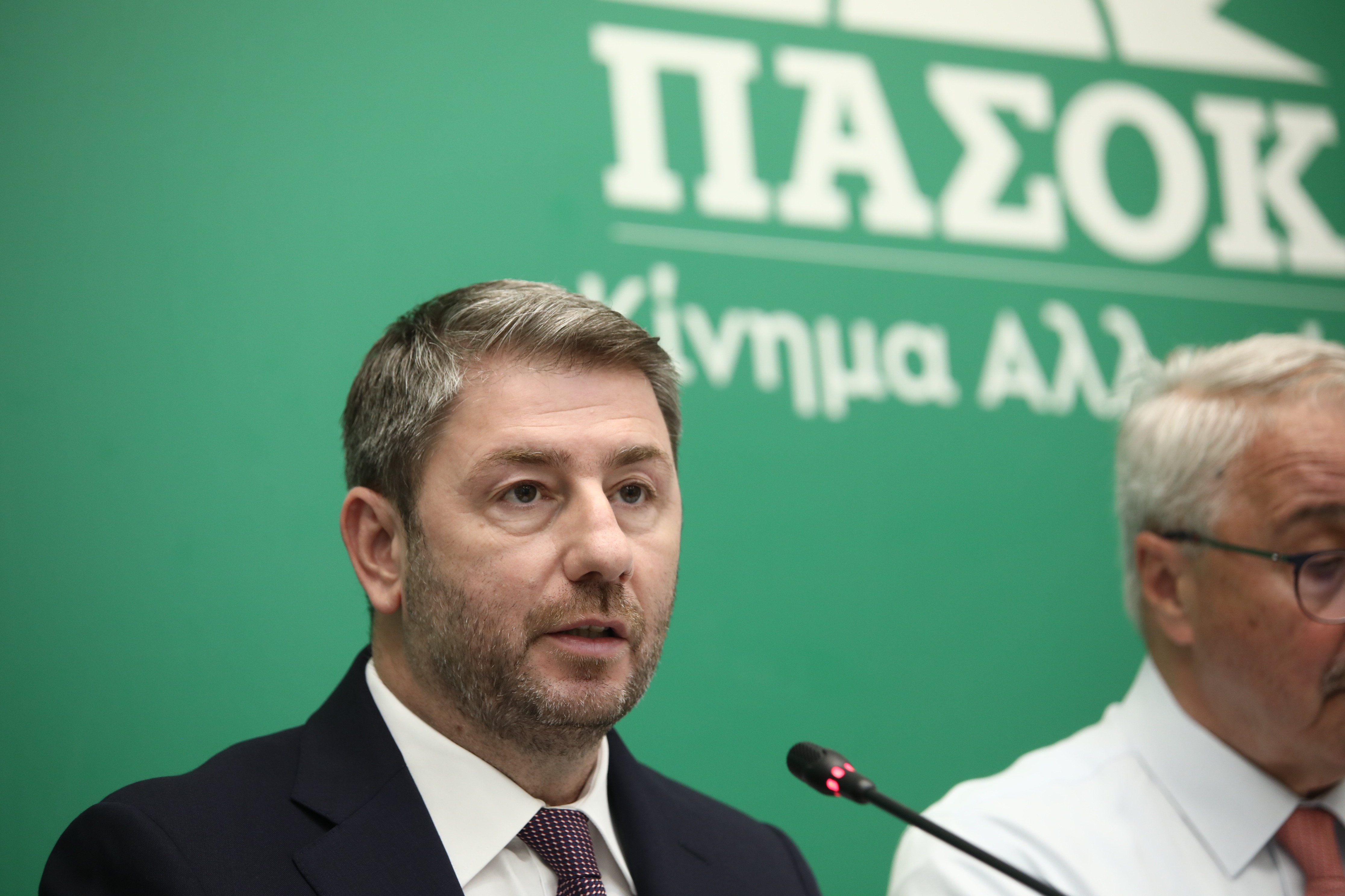 Δουλειά και τον Αύγουστο για το ΠΑΣΟΚ: Στόχος ένα δυναμικό come back από Σεπτέμβριο