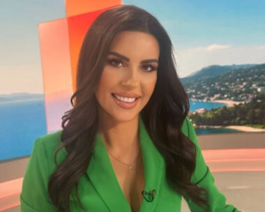 Άννα Λιβαθυνού