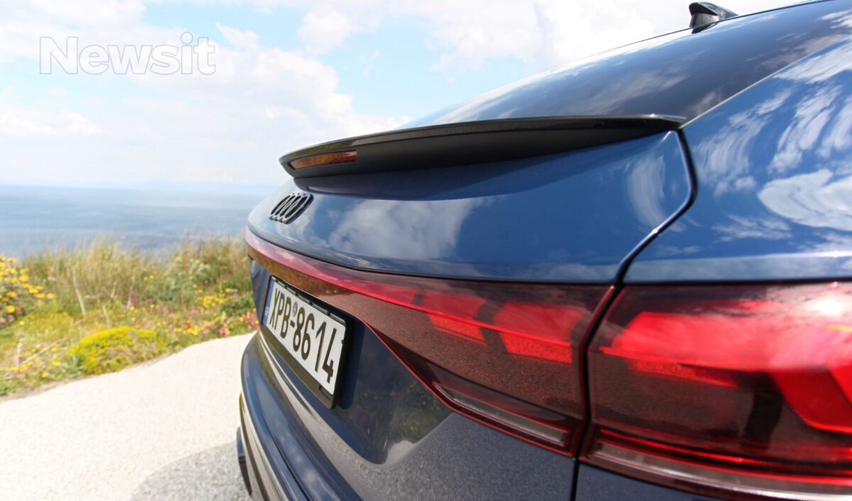 audi q sportback etron quattro