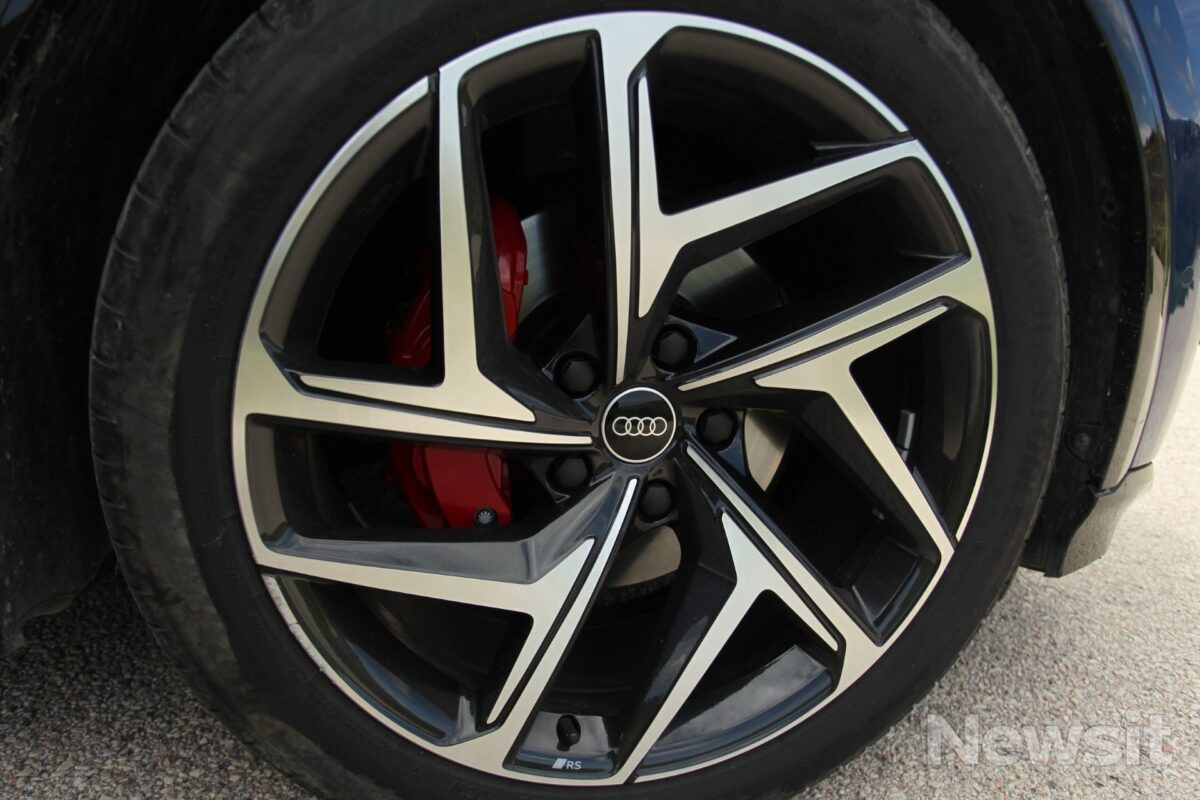 audi q sportback etron quattro