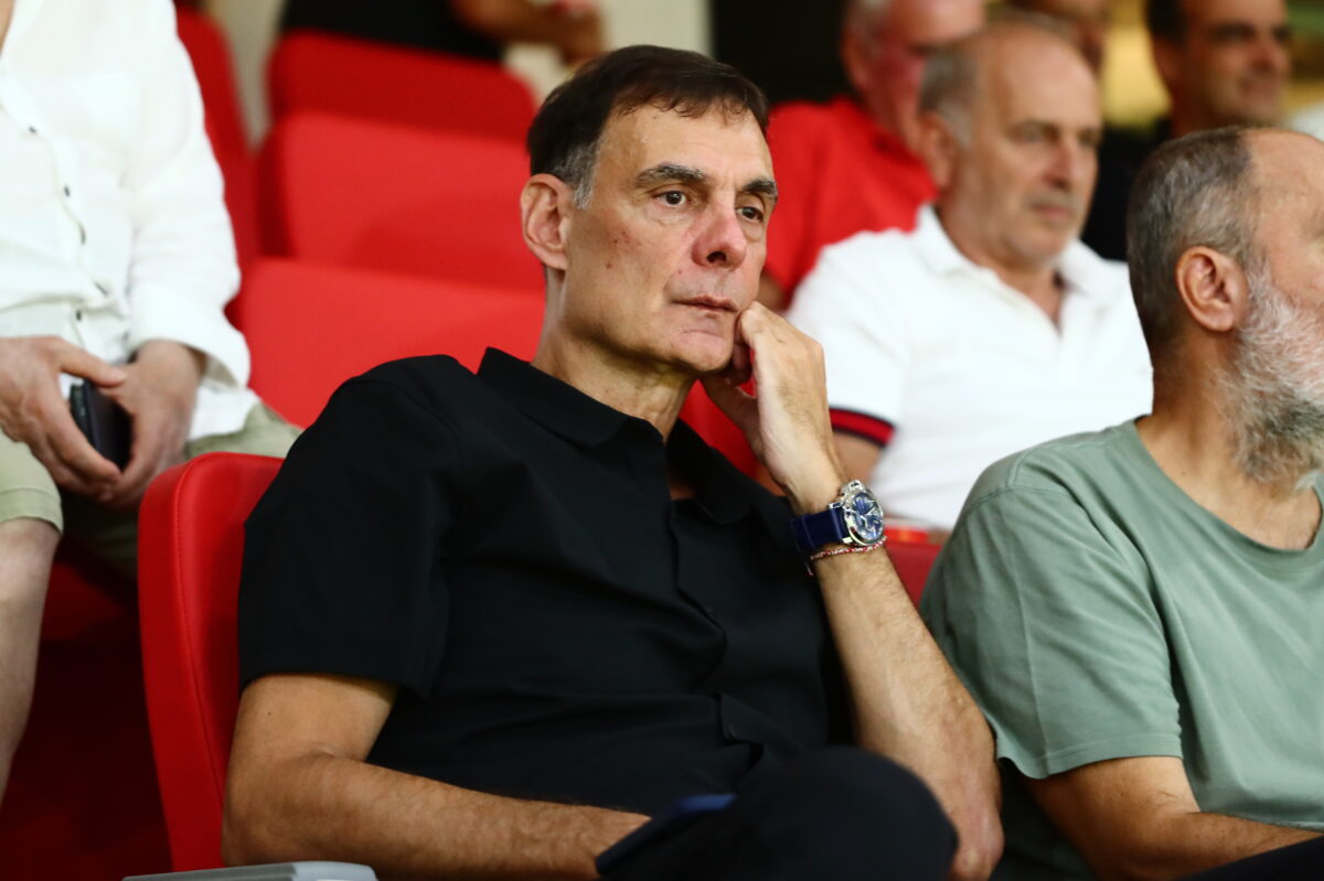 Ο Γιώργος Μπαρτζώκας πήγε στο Καραϊσκάκης για το Ολυμπιακός – Ατρόμητος | Επικαιρότητα στο PlusTV.gr