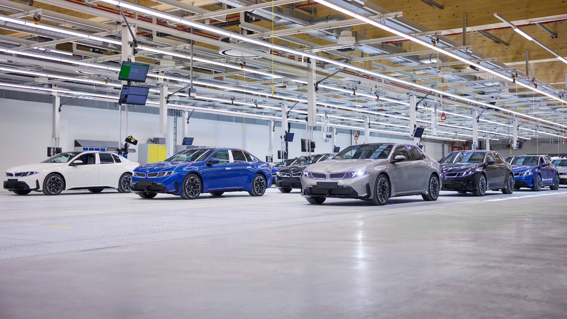 Ξεκίνησε η παραγωγή της νέας BMW i3 – Το φθινόπωρο στην Ελλάδα
