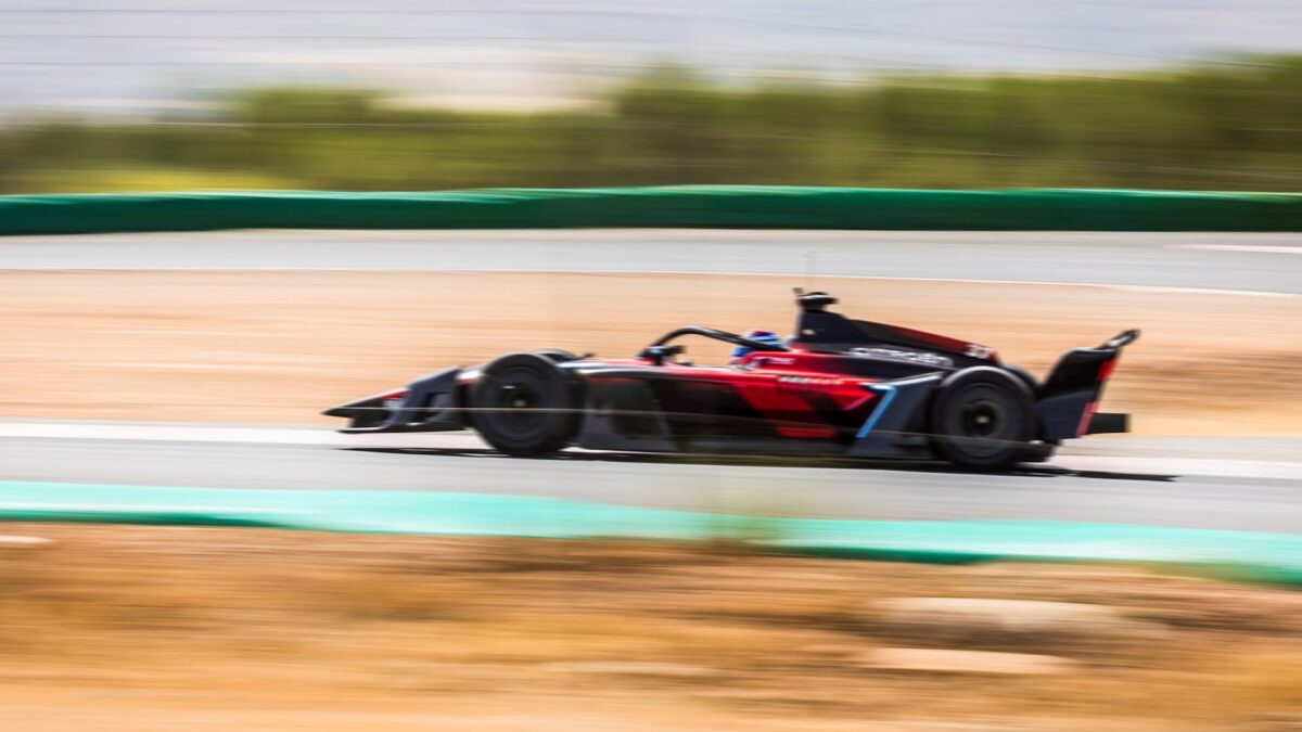 Η Citroen με ίδιο δίδυμο οδηγών στη νέα εποχή της Formula E - Ξεκίνησαν οι δοκιμές